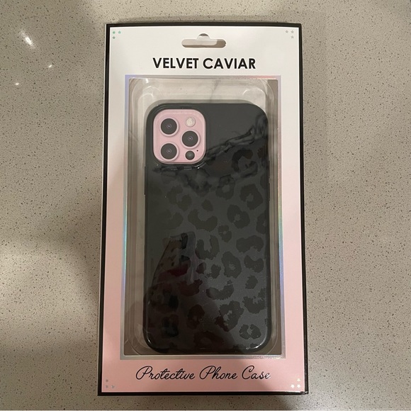 NIB Velvet Caviar Black Leopard iPhone 12/ 12 Pro Case - Picture 1 of 13